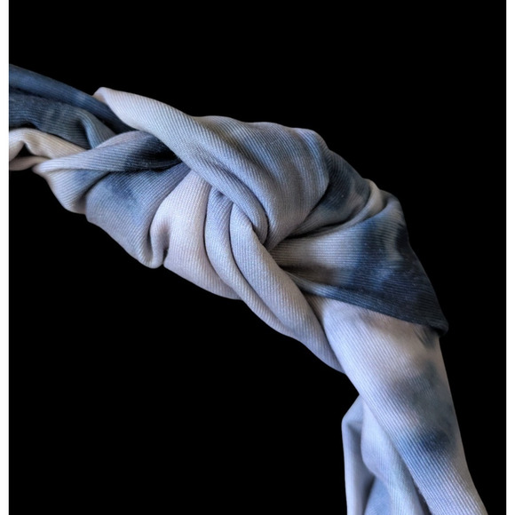 Calia Navy Gray Daybreak Ardosia Slate Printed Knotted Headband NEW Stretch - Picture 4 of 4